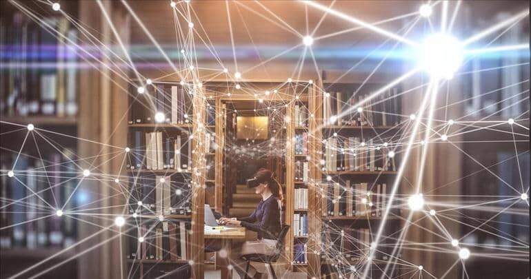 Facebook, vũ trụ ảo metaverse và “mỏ vàng” từ giáo dục