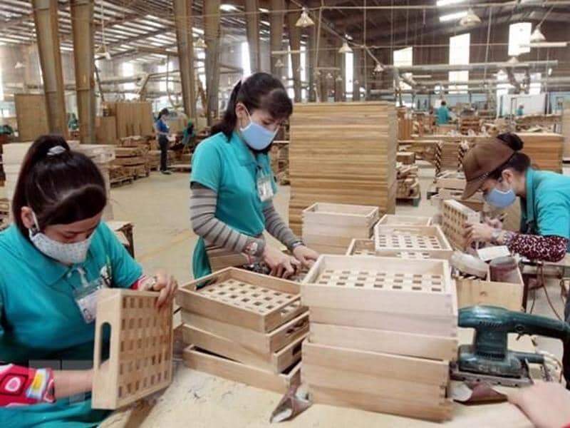 Ngành gỗ tăng trưởng chậm lại dù đã kín đơn hàng