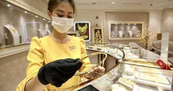 Kiến nghị bỏ độc quyền vàng miếng SJC Kiến nghị bỏ độc quyền vàng miếng SJC