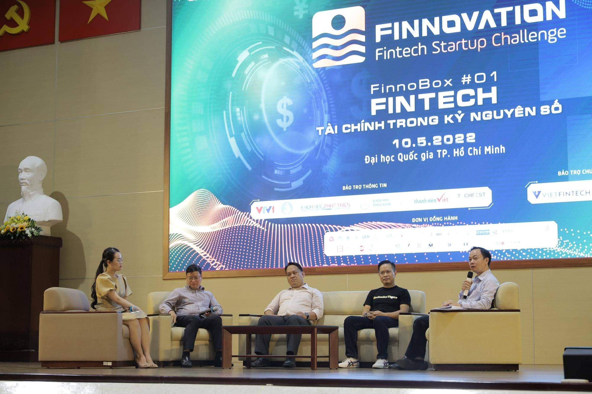Thúc đẩy khởi nghiệp trong lĩnh vực công nghệ tài chính Fintech Thúc đẩy khởi nghiệp trong lĩnh vực công nghệ tài chính Fintech