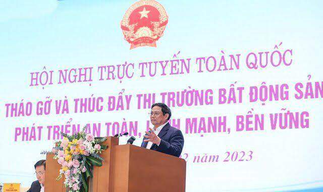 Hội nghị gỡ khó cho bất động sản: Thủ tướng chỉ ra 8 vấn đề của thị trường Hội nghị gỡ khó cho bất động sản: Thủ tướng chỉ ra 8 vấn đề của thị trường