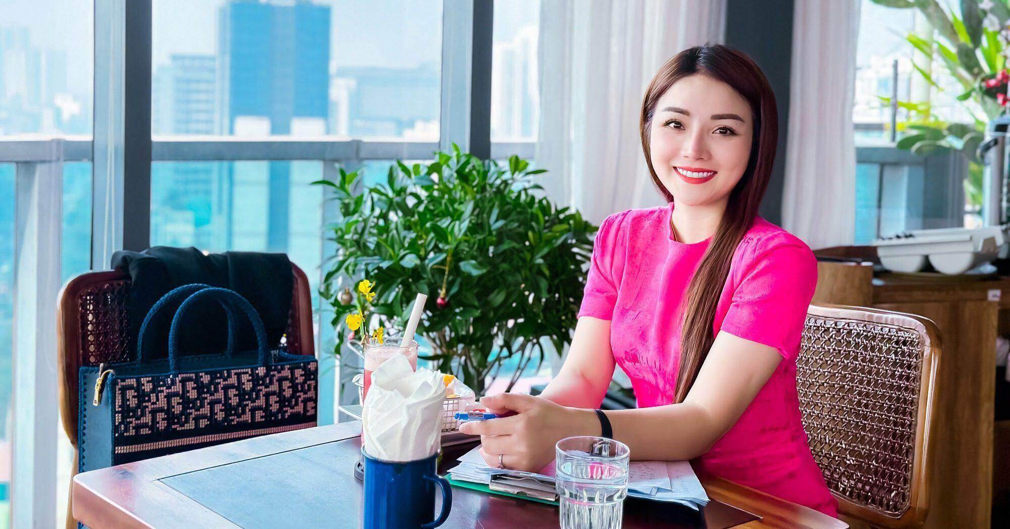 CEO Nguyễn Hiền – Từ nữ CEO bản lĩnh đến người truyền cảm hứng CEO Nguyễn Hiền – Từ nữ CEO bản lĩnh đến người truyền cảm hứng