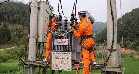 Miền Bắc lại thấp thỏm lo thiếu điện mùa nắng nóng Miền Bắc lại thấp thỏm lo thiếu điện mùa nắng nóng