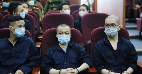 Nguyễn Thái Luyện nhận tội, bất ngờ có người muốn trả giúp 2.500 tỉ đồng Nguyễn Thái Luyện nhận tội, bất ngờ có người muốn trả giúp 2.500 tỉ đồng