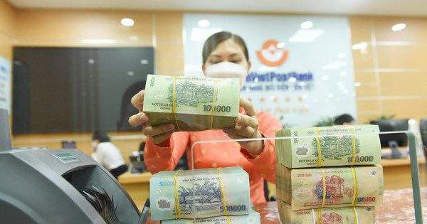 Thủ tướng chỉ đạo tiếp tục giảm lãi suất, đẩy nhanh hoàn thuế Thủ tướng chỉ đạo tiếp tục giảm lãi suất, đẩy nhanh hoàn thuế