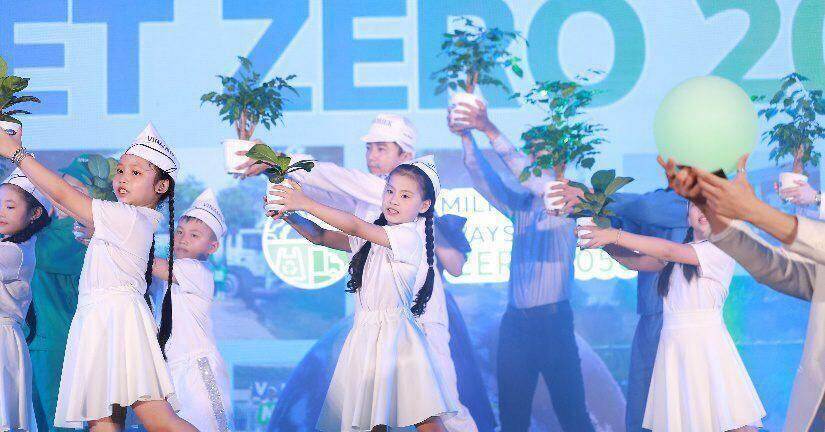 Vinamilk có nhà máy và trang trại đầu tiên đạt chứng nhận trung hòa carbon