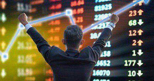Cổ phiếu ngân hàng tràn ngập trong sắc xanh, EIB gây chú ý