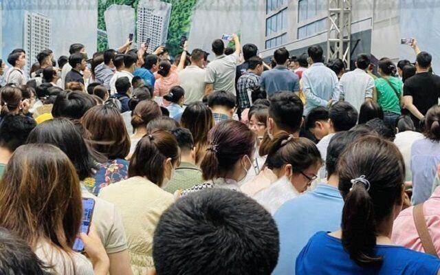 1.300 người bốc thăm quyền mua 149 căn hộ nhà ở xã hội Trung Văn