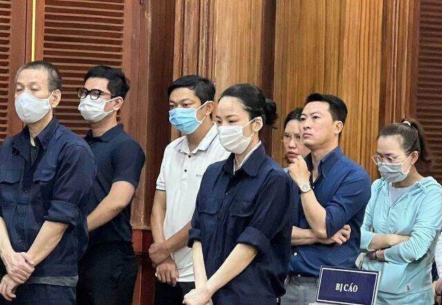 Chiêu ‘lùa gà’ của giám đốc khiến 156 người mất trắng hơn 76 tỷ đồng Chiêu ‘lùa gà’ của giám đốc khiến 156 người mất trắng hơn 76 tỷ đồng