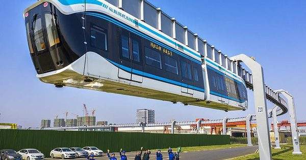 Trung Quốc ra mắt tàu treo tự động trên cao