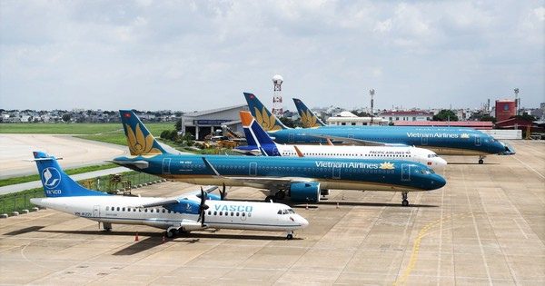 Vé bay hè bắt đầu “nóng”, hàng không tăng 30% chuyến bay