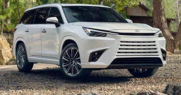 Lexus TX 2024 thế hệ đầu tiên lộ diện