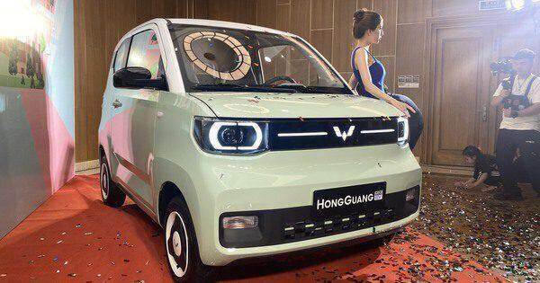 Ô tô điện ‘tí hon’ Wuling Mini EV giá từ 239 triệu đồng tại Việt Nam