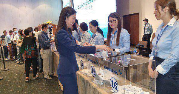 Ngân hàng Nhà nước yêu cầu Eximbank không để xảy ra tiêu cực, lợi ích nhóm