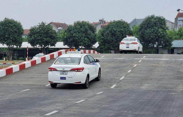 Phí sát hạch bằng lái xe sẽ tăng từ 1/8/2023