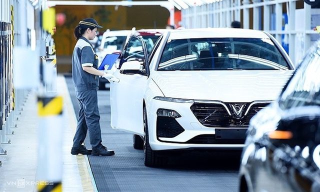Thủ tướng chỉ đạo xây dựng Nghị định giảm 50% phí trước bạ với ôtô sản xuất, lắp ráp trong nước