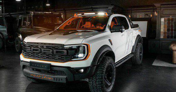 Bản độ Ford Ranger Raptor 2023 có giá gần 2,6 tỉ đồng