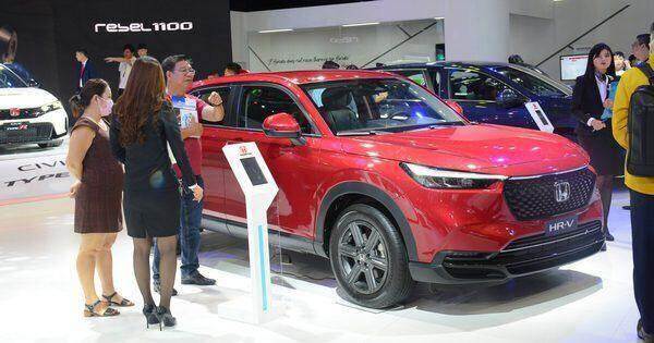 Chuộng xe MPV, SUV giảm mua sedan