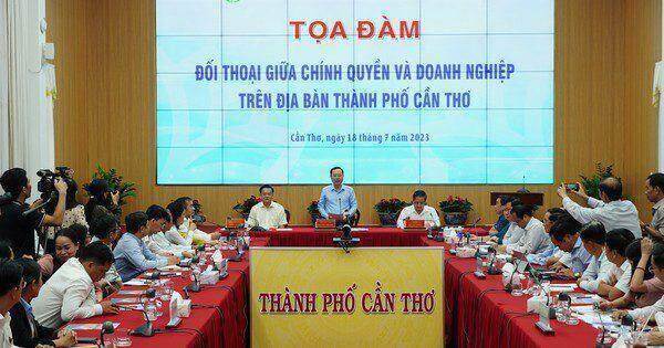 Đừng một cửa liên thông nhưng một cửa chính, chín cửa phụ