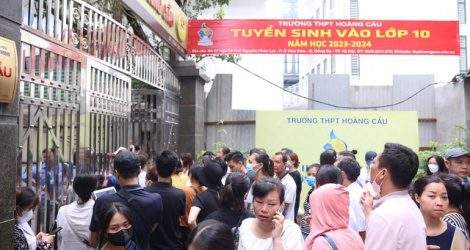 Hà Nội có thực sự không thiếu trường học?