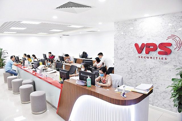 Lãi trước thuế quý 2 của VPSS rơi mất 60%, cho vay margin gần gấp đôi đầu năm