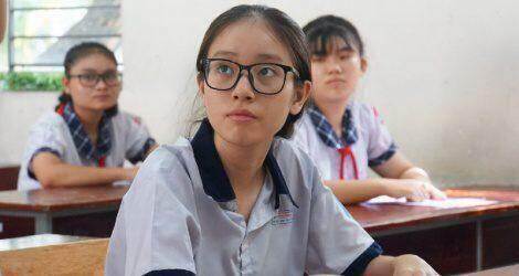 Một số trường hạ điểm chuẩn vào lớp 10