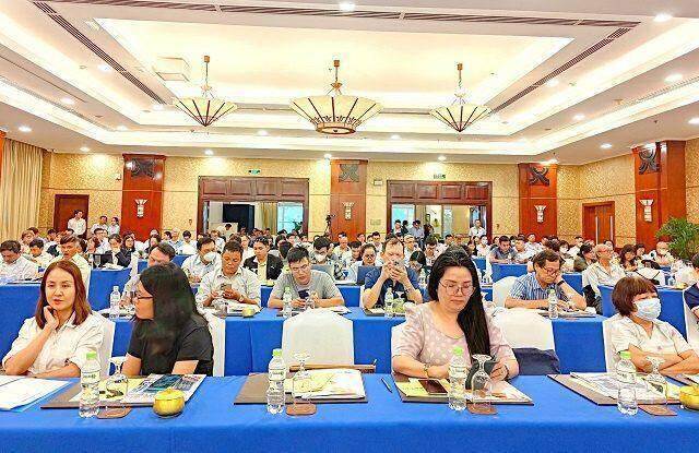 Mùa đại hội dở dang của nhiều ông lớn bất động sản, xây dựng