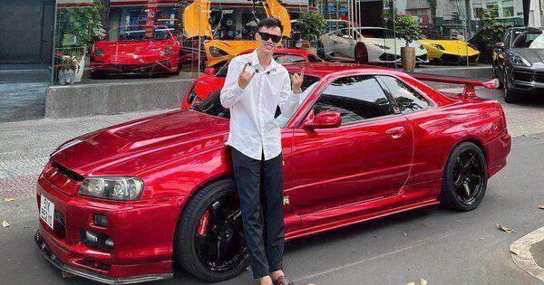 Nissan Skyline GT-R R34 siêu hiếm tại Việt Nam từng qua tay Phan Công Khanh