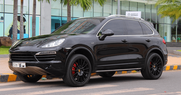 Porsche Cayenne máy dầu cực hiếm tại Việt Nam