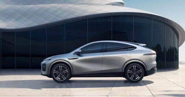 Xpeng G6 đầy pin chạy 755 km, ‘đe dọa’ VinFast VF8, Tesla Model Y