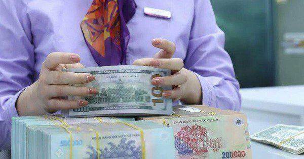 Cần cẩn trọng với hiện tượng đầu cơ USD khi tỷ giá “nóng” trở lại