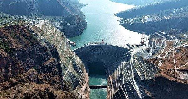 Nhà máy thủy điện lớn thứ 2 Trung Quốc đạt dấu mốc quan trọng, hé lộ những con số “khủng” về hệ thống 6 nhà máy khổng lồ tạo ra 300 tỷ kwh mỗi năm