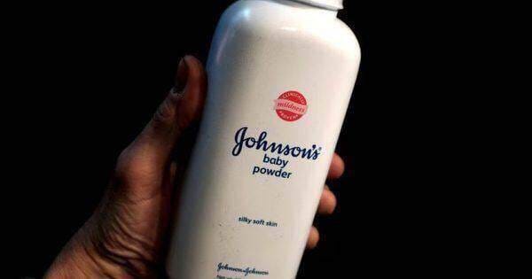 Được bồi thường hơn 400 tỷ đồng sau nhiều năm dùng phấn rôm Johnson & Johnson