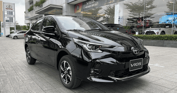 Doanh số Toyota Vios ‘rơi tự do’: Vì đâu nên nỗi?