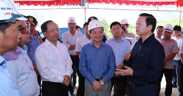Phó Thủ tướng Trần Hồng Hà nêu 3 yêu cầu khi kiểm tra dự án cao tốc Bắc – Nam phía đông