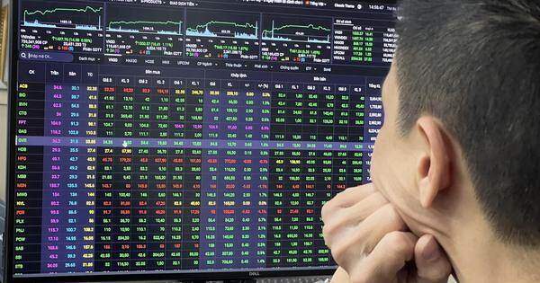 Vì sao chứng khoán thiếu ‘hàng’ mới, hàng ‘khủng’? Vì sao chứng khoán thiếu ‘hàng’ mới, hàng ‘khủng’?