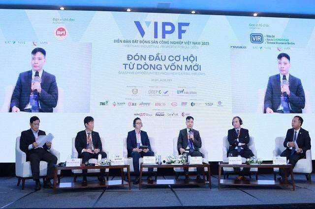 Việt Nam cần làm gì để thu hút những “gã khổng lồ” công nghệ trên thế giới?