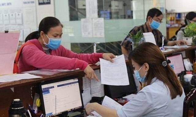 Công đoàn tiếp tục hỗ trợ tiền mặt cho lao động giảm giờ làm, mất việc