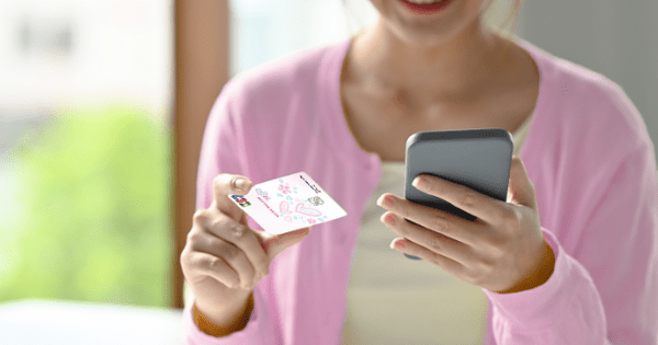 Tại sao mỗi phái đẹp nên có chiếc thẻ cho riêng mình?