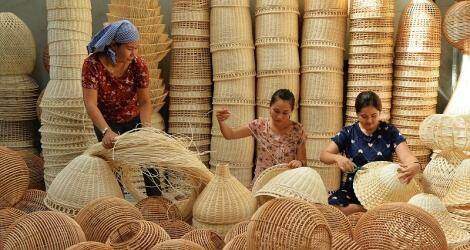 Phát triển kinh tế nông thôn gắn với xây dựng nông nghiệp sinh thái