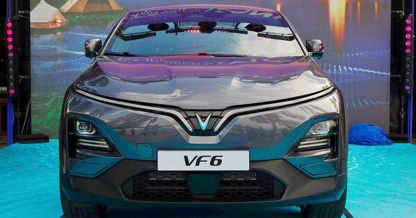 VinFast chính thức ra mắt mẫu SUV điện VF 6 dành cho gia đình Việt