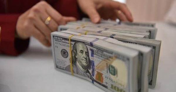 Tỷ giá USD ngày 14/9 tăng vọt lên mốc 24.400 đồng