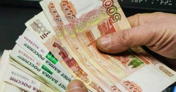 Quốc gia châu Âu gây bất ngờ khi tăng lãi suất lên 13%, phát tín hiệu sẽ tiếp tục tăng nữa