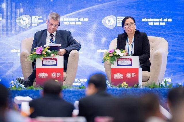 Chuyên gia nói gì về năng suất lao động của Việt Nam còn thấp? Chuyên gia nói gì về năng suất lao động của Việt Nam còn thấp?