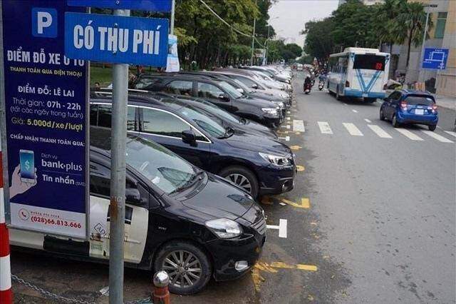 UBND TP HCM chính thức trình HĐND về thu phí sử dụng tạm lòng đường, vỉa hè UBND TP HCM chính thức trình HĐND về thu phí sử dụng tạm lòng đường, vỉa hè