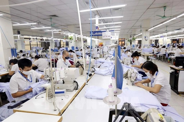 Vinatex mới đạt 40% kế hoạch lợi nhuận năm, dự báo cầu hàng dệt may 2024 vẫn thấp