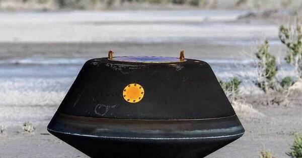 Điều ngạc nhiên khi mở hộp chứa mẫu vật từ tiểu hành tinh