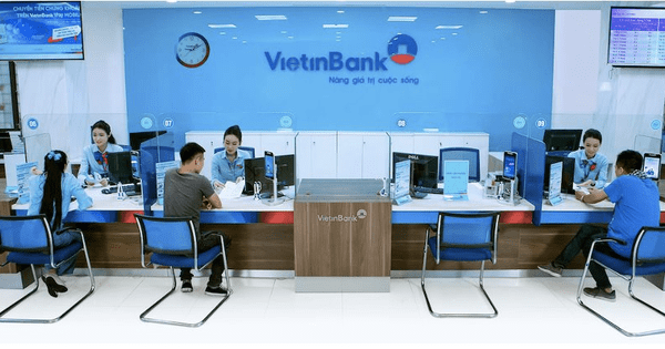 “Chỉ riêng ngành ngân hàng sẽ khó giải quyết được vấn đề thừa tiền trong hệ thống”