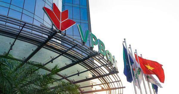 Vì sao thuế thu nhập doanh nghiệp của VPBank tăng mạnh trong năm 2022, đứng đầu danh sách V.1000?