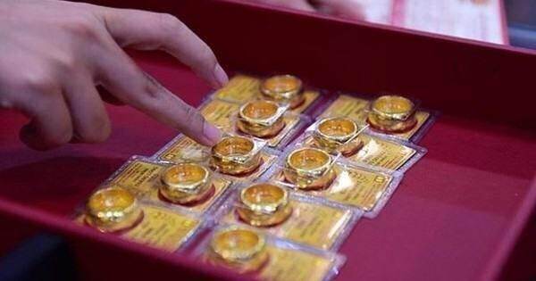Giá vàng nhẫn tròn trơn tăng cao kỷ lục